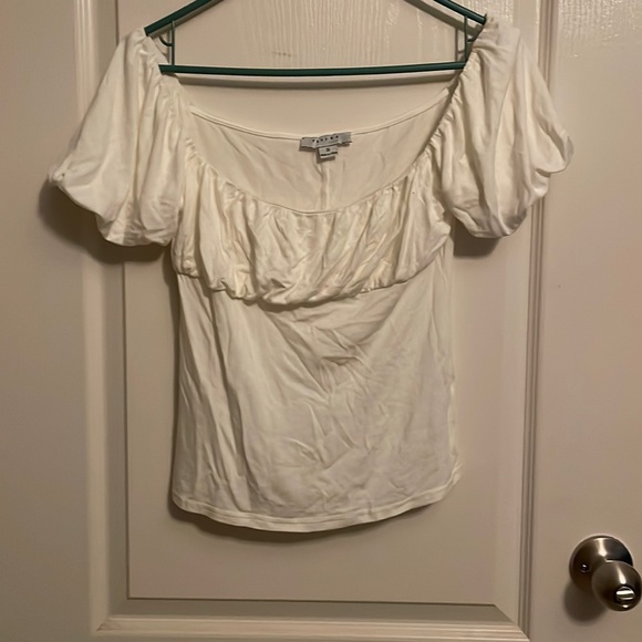 FAVLUX Tops - Puff sleeved white shirt